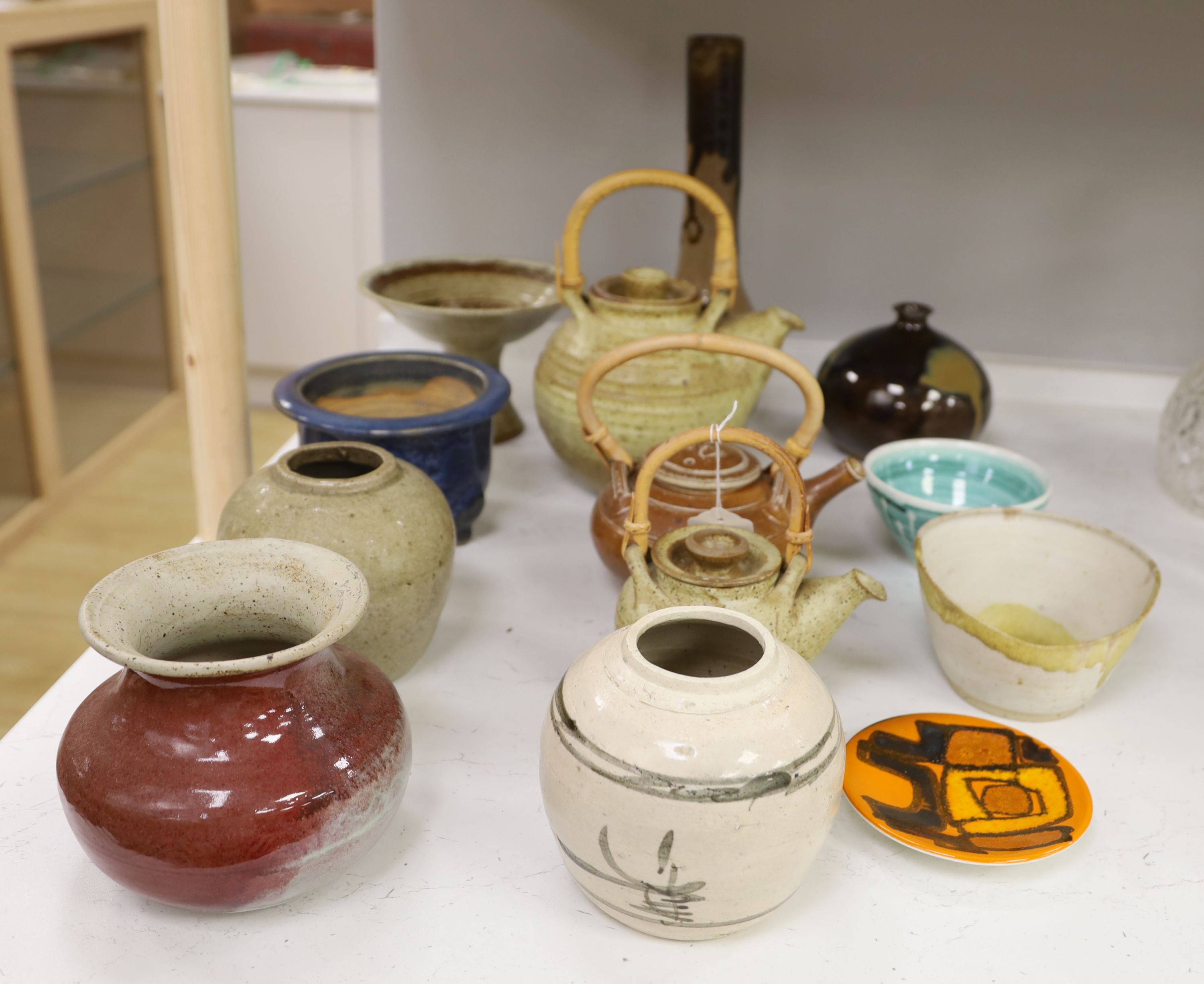 A group of mixed Studio pottery